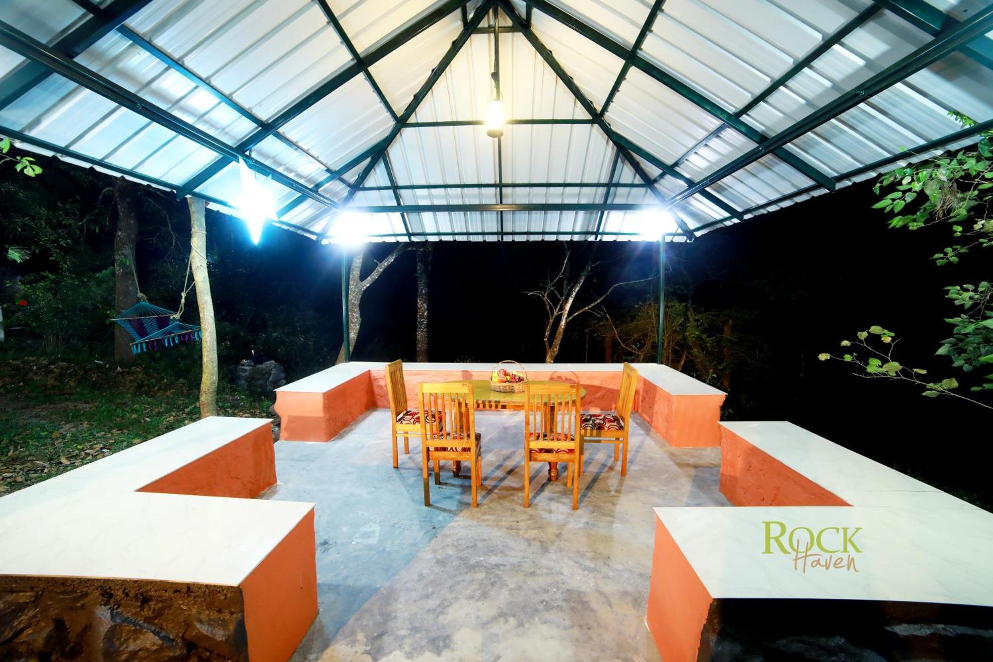 Bed and Breakfast Rock Haven Wayanad Калпетта Экстерьер фото
